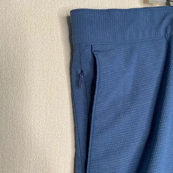 $110 Tommy Bahama Golf Shorts On Par Men's  44 Blue Stretch‎ Logo Grip waist 10” - Picture 9 of 11